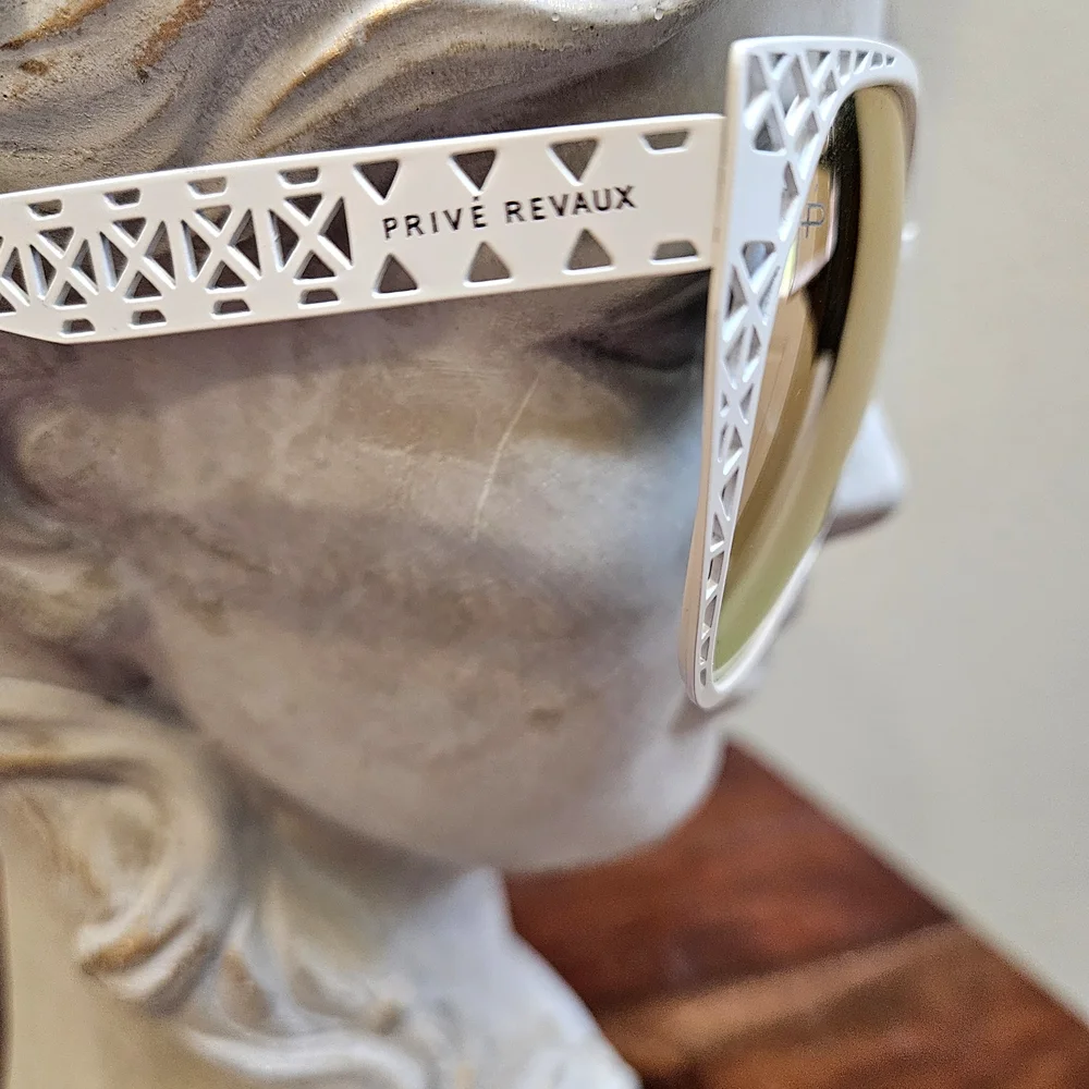 Prive Revaux "The Monarch" Polarized Cat Eye Sunglasses White w/Pink Lenses - Picture 2 of 8